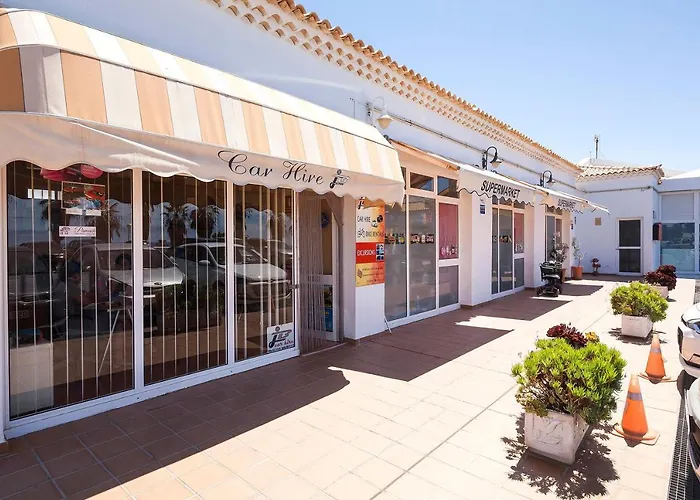 Paradise Found, Golf Del Sur