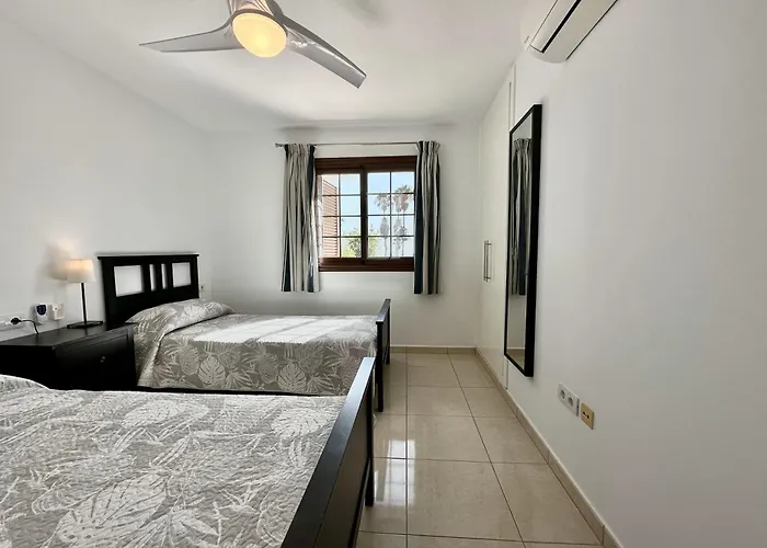 Paradise Found, Golf Del Sur 산미겔데아보나