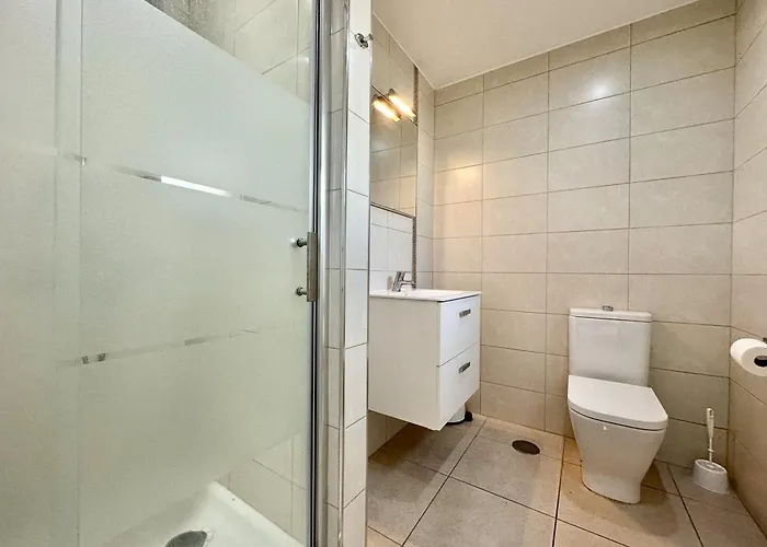 Paradise Found, Golf Del Sur