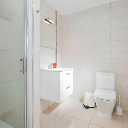 Paradise Found, Golf Del Sur