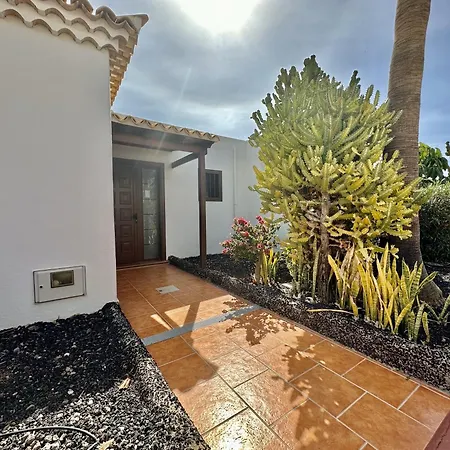 Paradise Found, Golf Del Sur *