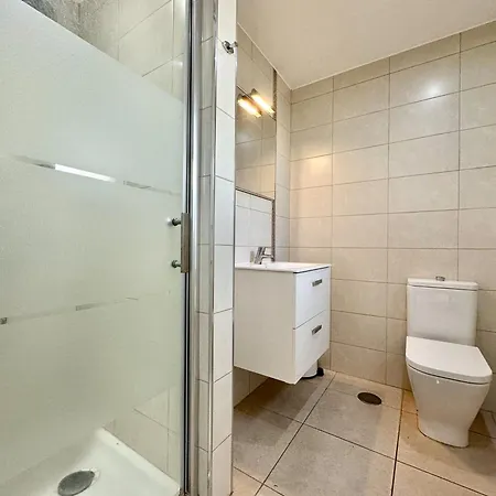 Paradise Found, Golf Del Sur