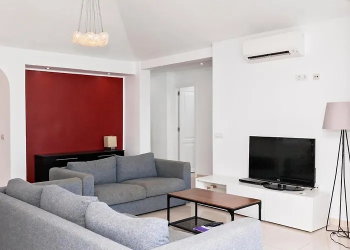 Paradise Found, Golf Del Sur Вилла