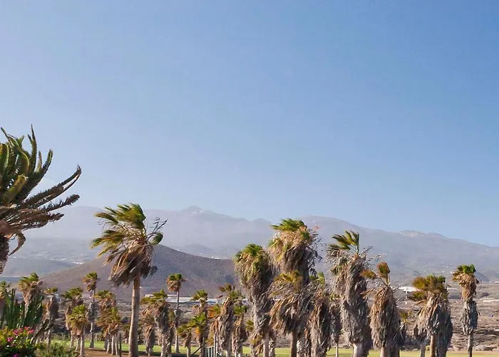 Paradise Found, Golf Del Sur